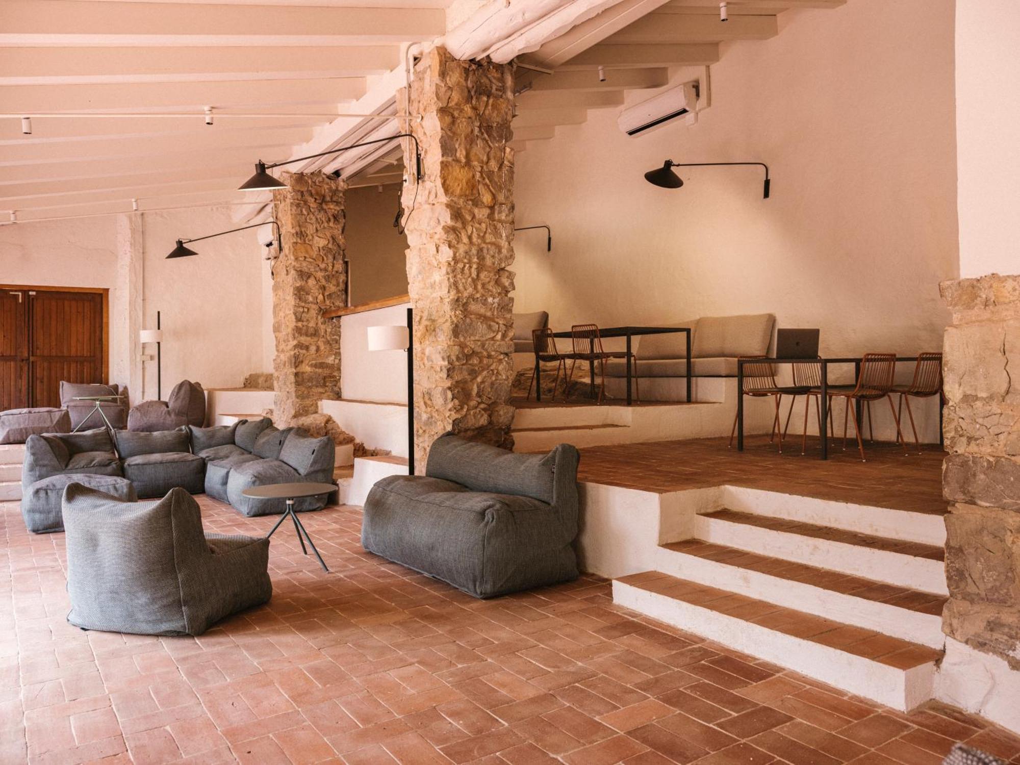 Wecamp Cala Montgo 2*